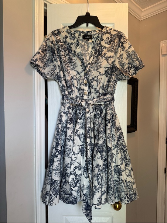 Aakaa Dresses & Skirts - Aakaa Fit & flare dress with white & navy toile